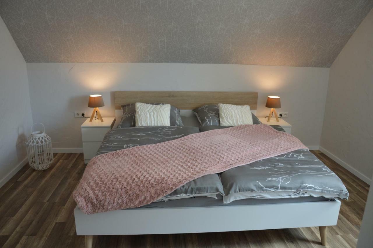 Ferienhaus Eifel-Charme Birgel Extérieur photo